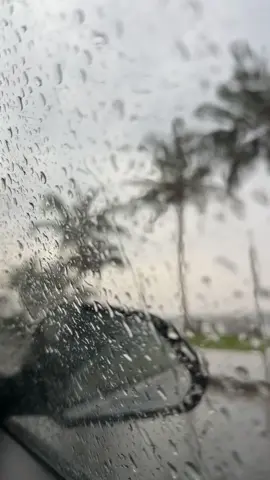 لبيه ي ريحة المطر والسماء غيم  ‏لبيه ي صوت المطر من بعد غيبه #صباح_الخير #explore #جدة_الان 