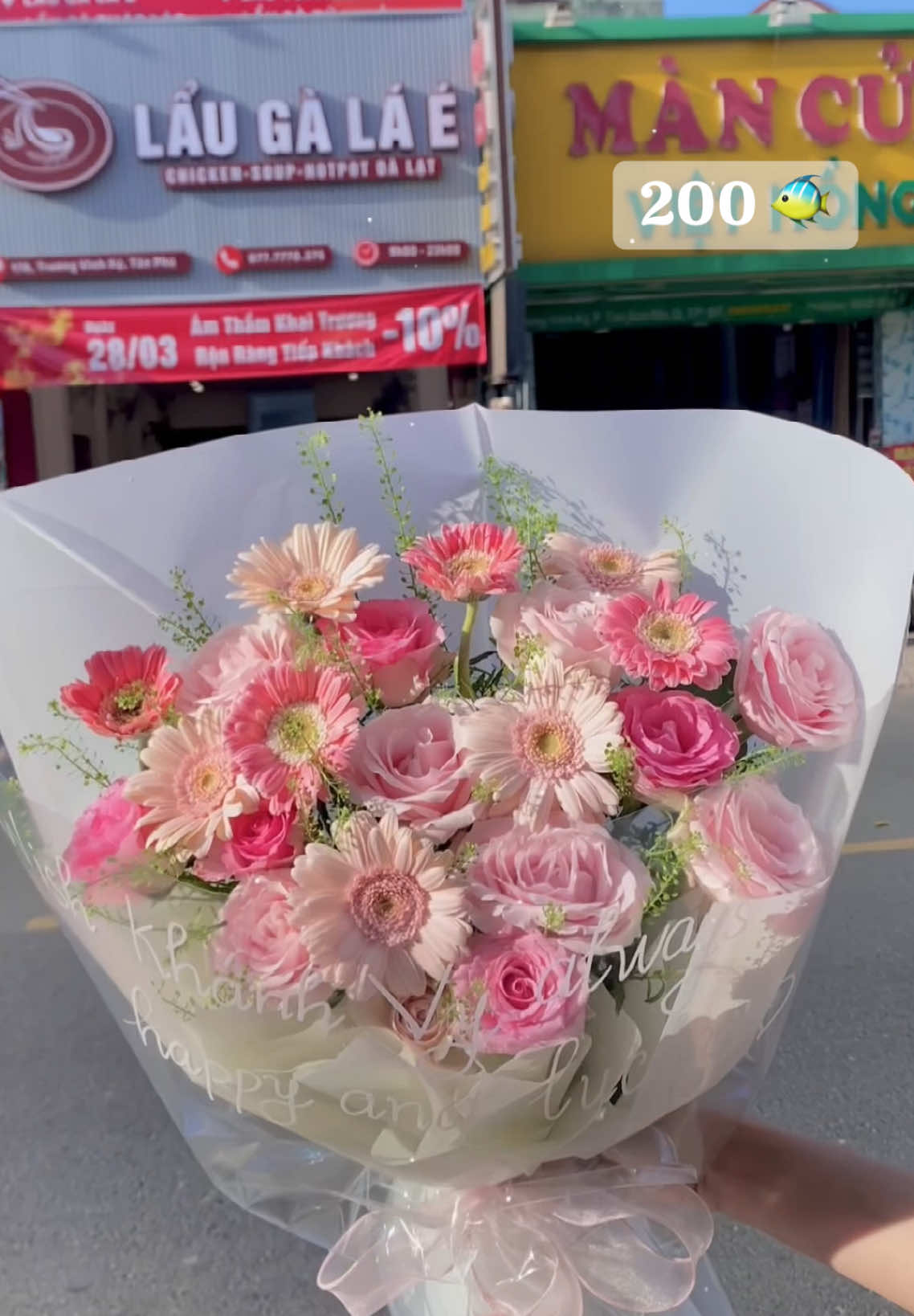 Lãng mạn không hề đắt, nó chỉ đắt với người không yêu bạn 💕 #thuydungflower #flowers #hoatangnguoiyeu #tangem #hoatonehongpastel #xuhuong 