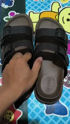 Sandal New Era Slop Pria  #sendalnewera #sendalsloppria #sendalslopcowok #antislip #sendalmurah #tiktokafiliate  #fyp 