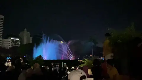 Lebaran dimonas aja #jakarta#monas #lebarandimonasaja #lebaranidulfitri #airmancurmenari #citylight 