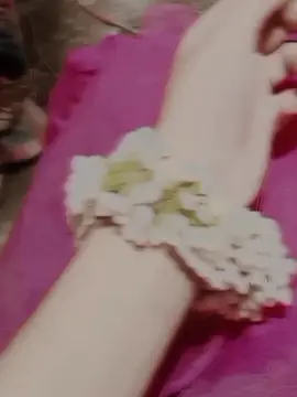 নারী হলে বুঝবেন ভাগ্য নিয়ে জন্মগ্রহণ না করাটা মূল্য কি রূপবতী, গুণবতী যাই হোন না কেন..! ভাগ্যবতী হওয়াটা বেশি প্রয়োজন... নয়তো গোটা একটা জীবন কান্না করতে করতে পার করে দিতে হবে.... ভাগ্য কটা মেয়ের ভালো হয় বলেন। 🙂💔 #Bokafull #farjana____islam5 @TikTok Bangladesh @TikTok @For You 