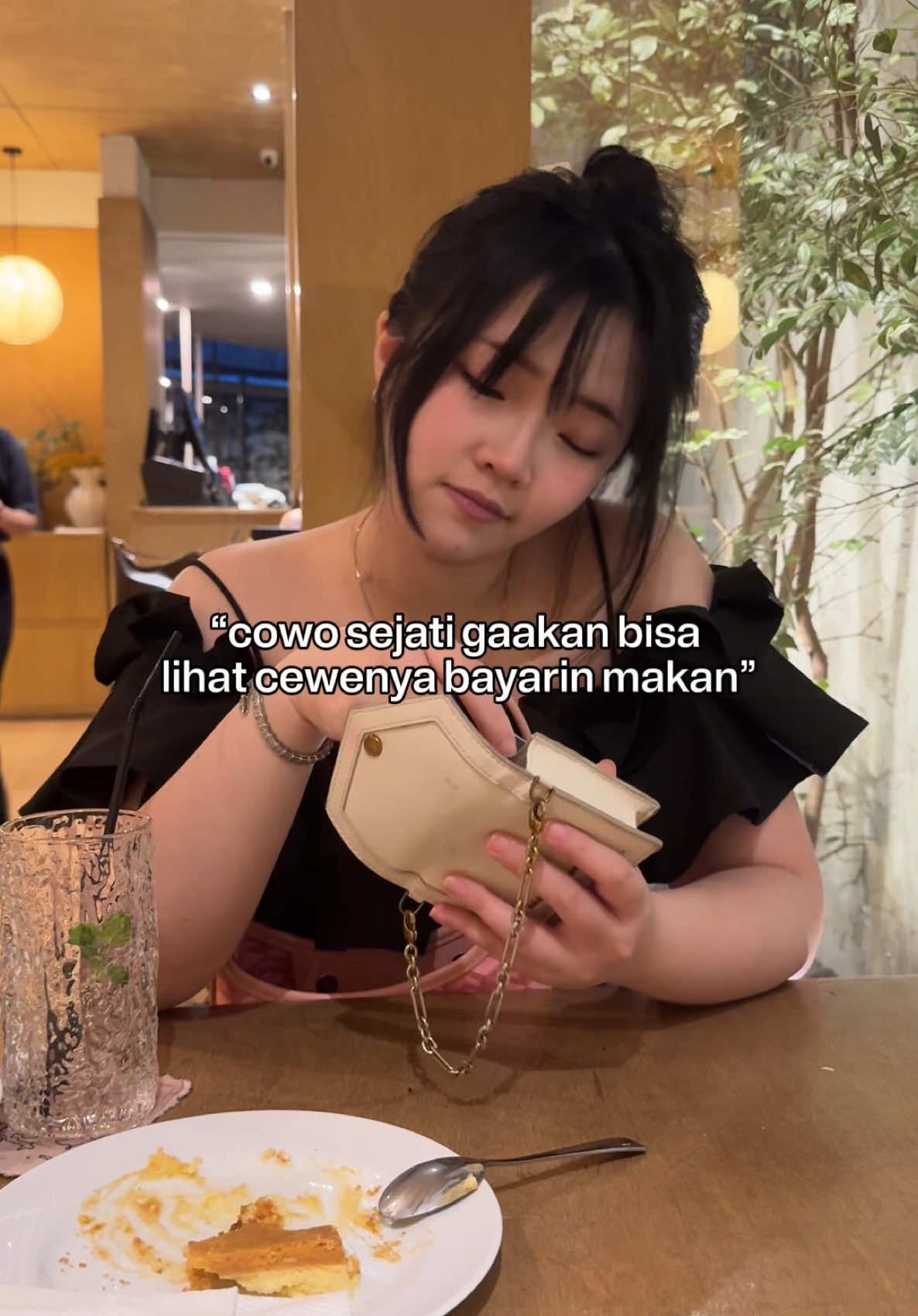 Kek gini bukan sihh?🥰🥰 #pov #hansdevina #skits #couplecomedy #cowosejati #funny #ngakak #kocak #pasangan 