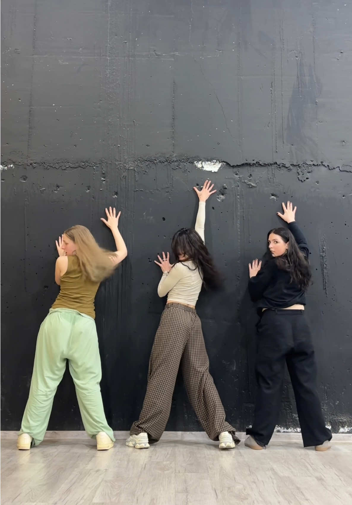 Dc: @Elene🎀🎀🎀 #fyp #dance #trend #beyonce #bowdown 