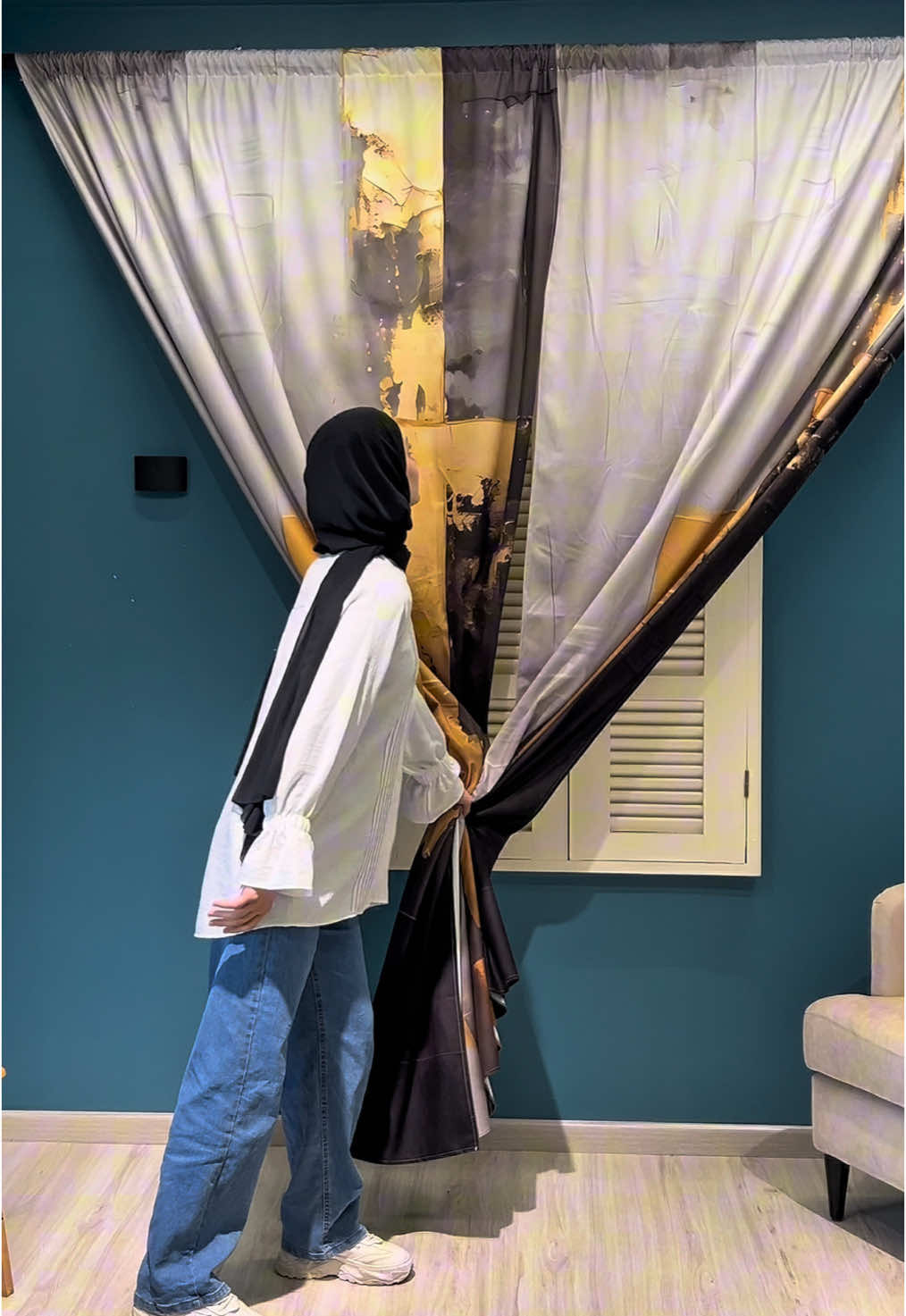 #lebanon  #beirut  #livelovelebanon #lebanese #fashion #onlineshopping