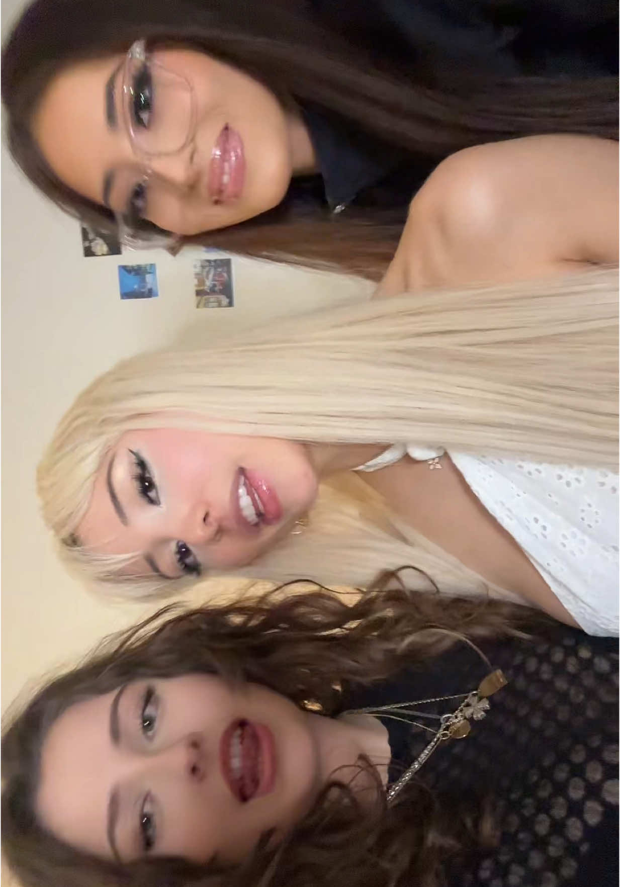 😂 @laur.3ll3 @905 Nails 