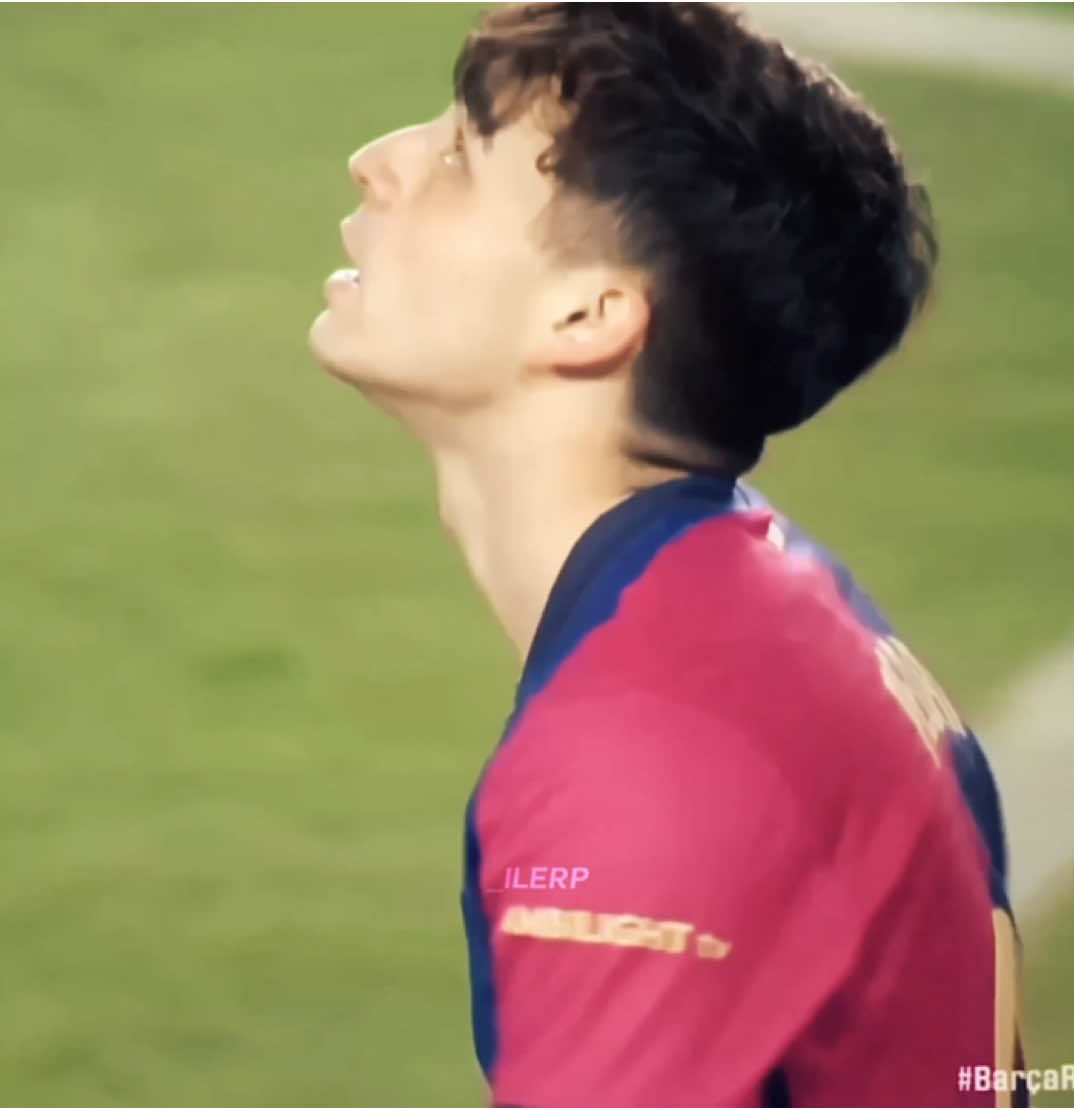@Pedri González #fyp #pedrigonzalez #pedri #pedriedit #pedrigonzalezedit #barcelona scp: @dominite16 