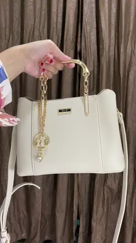 Harga promo cek dikeranjang kuning! ##enji #enjibag #enjibypalomino #enjiminsunhandbag #racuntiktok #rekomendasitas #fyp #enjihandbag #taswanita #fypage 