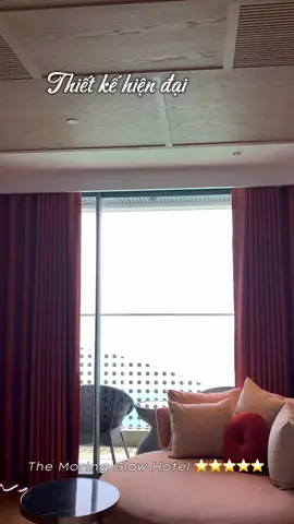 Khách sạn 5 sao nằm trên đường Phạm Văn Đồng đối diện mặt biển, phòng siêu rộng, phòng tắm đẹp mê li, đi du lịch mà book căn phòng đẹp thế này chỉ muốn ở phòng chill cả ngày #khachsannhatrangviewbien #themorninglowhotel #bookingdulichnhatrang #reviewdulichnhatrang #trending #viraltiktok #xuhuongtiktok 
