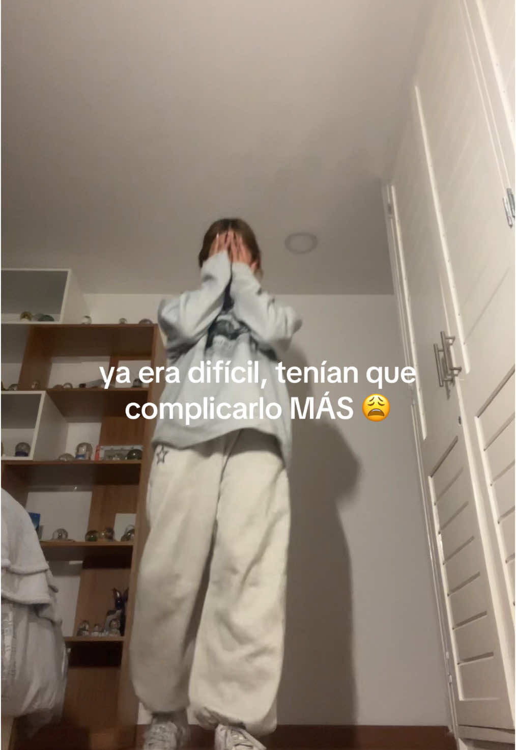 Es mi primer intento vale? 😔. Téngame paciencia JAJAJJA @Kendry ahí vamos ahí vamos  #dance #beele #legwork #afrobeats #fyp #yo #virall #popular 