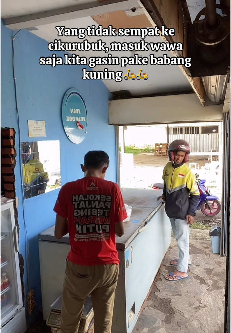 Mau udang mau cumi atau mau apa atuh sok? hayu mau ke lokasi langsung juga boleh da.. #sianseafood #sianseafoodtasikmalaya #kulinertasik #pasarcikurubuk #kulinertasikmalaya #ikanlaut 