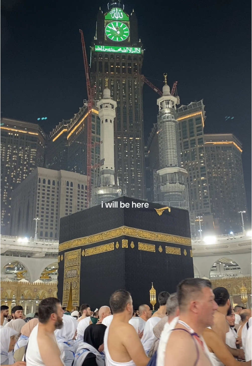 the most beautiful place on earth, hope we can all go or come back one day 🤍 #makkah #madinah 