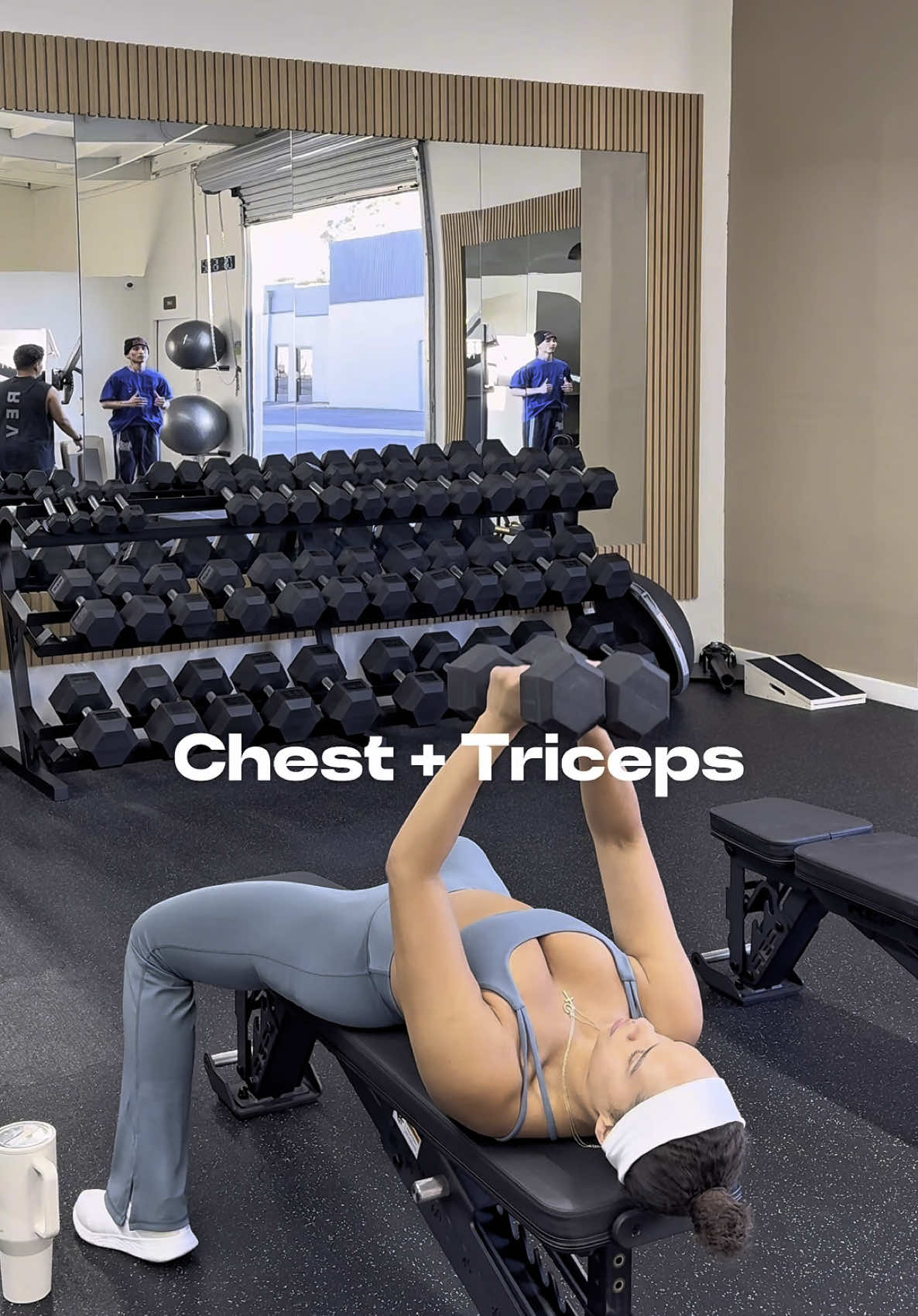 honoring your temple through strength training will squash your insecurities 💪🏽✨😮‍💨 @Paragon Fitwear dc: BRAY10 #workoutmotivation #builtbybray #strengthtraining #fatloss #faithandfitness #gymgirl 