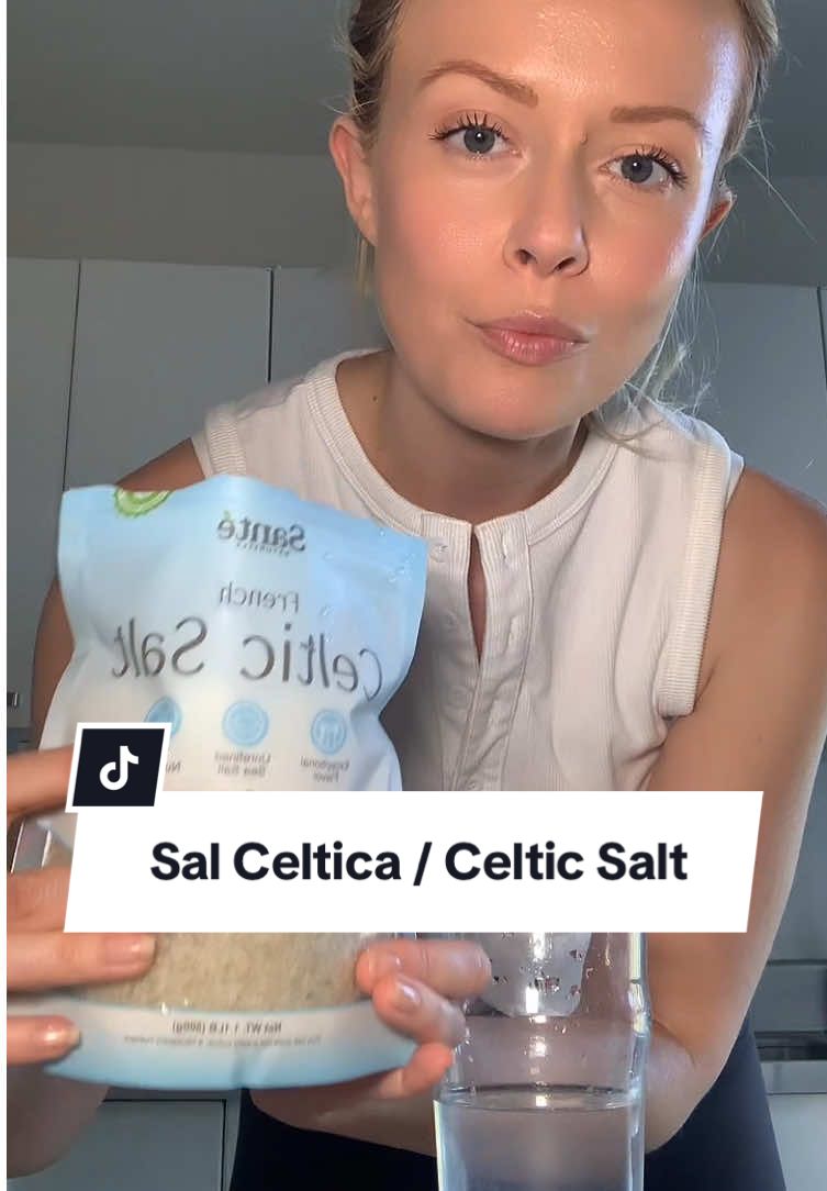 Agua llena de magnesio, minerales, y electrolitos 💦  La única sal del mundo que hidrata y mantiene la hidratación 🧂  | #sal #celticsalt #salceltica #santenaturelle #hidratacion #electrolitos #megnesio #minerales #tiendadetiktok #tiendatiktok #ofertastiktok