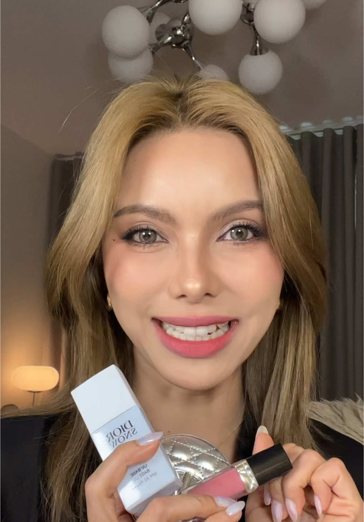 ป้ายยาเลยนะ หยุดหน้าเหลือง ละผิวสวยทั้งวัน นี่คือสิ่งที่จัดมาจาก Dior แล้วไม่ผิดหวังเลย 😳 #tiktoklooks #รีวิวบิวตี้ #tiktokป้ายยา 