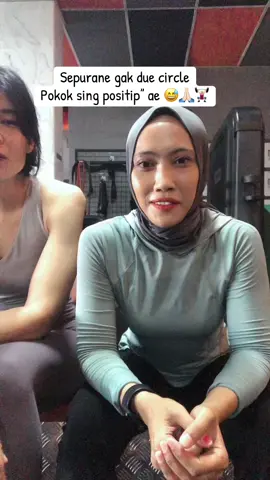 Kembali kesetelan awal 😅🏋🏼‍♀️💪🏻#CapCut #velocity #personaltrainercewek #coachsidoarjo #personaltrainersurabaya #personaltrainerceweksurabaya #homeprivate ##personaltrainersidoarjo #girlgymmotivation 