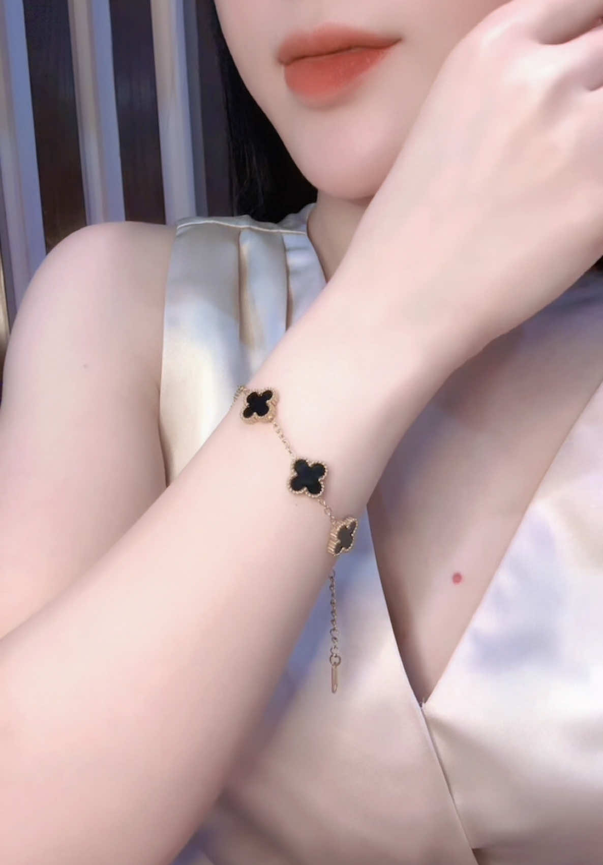 Vòng tay cỏ 4 lá - mang lại may mắn 🍀thép titan không han ko rỉ giá chỉ 5xk #hottrend #vongco4lamayman #xuhuong #vongtay 