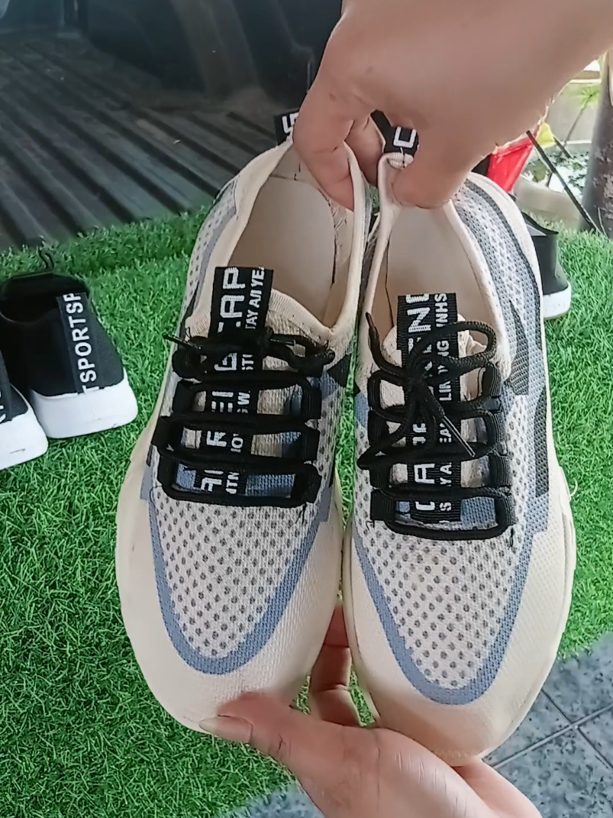 คุ้มกว่านี้ไม่มีแล้วนะคะรีบกดก่อนหมด #รองเท้า #รองเท้าผ้าใบ #รองเท้าผ้าใบผู้หญิง#รองเท้าผ้าใบแฟชั่น #รองเท้าผ้าใบเสริมส้น #ของดีบอกต่อ #tiktokป้ายยา #ป้ายยาแฟชั่น #ใช้ดีบอกต่อ 