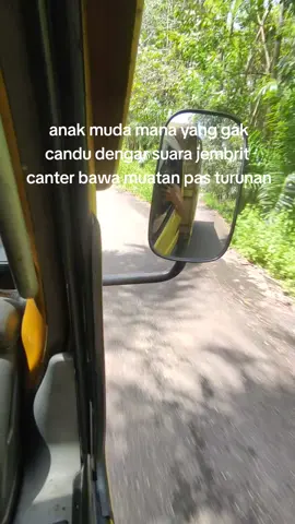 lebih candu dari suara adek wkwkwk #storycanter  #drivermuda  #canter  #cantermaniaindonesia 