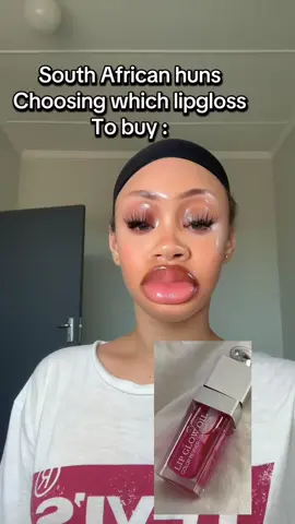 Thank you @Akim Twaibu for the sounds ,like I really appreciate it you deserve all credit ♥️💫🫶🏻#mzansicomedy #highschoolgirs #foryou #relatable #lipgloss #liptherapy #huns #comedy #sama28 #blowup? 