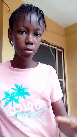 Who's that girl behind me❤️❤️❤️#viral#fypシ゚#trendingvideo 