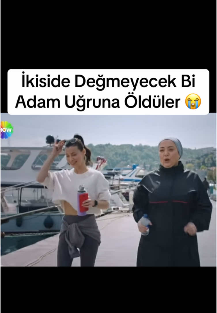 Ah be #kızılcıkşerbeti #pinko #sibeltaşçıoğlu #müjdeuzman 