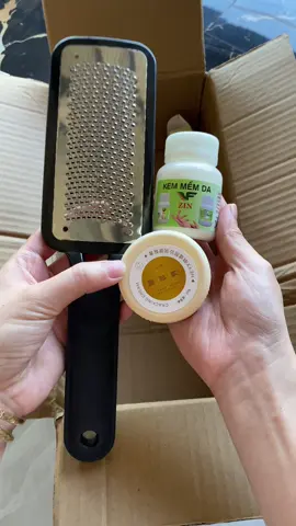 Chị nào chân bị chai sần thì dùng combo chà gót chân này nha #chagotchan #review #xuhuong 