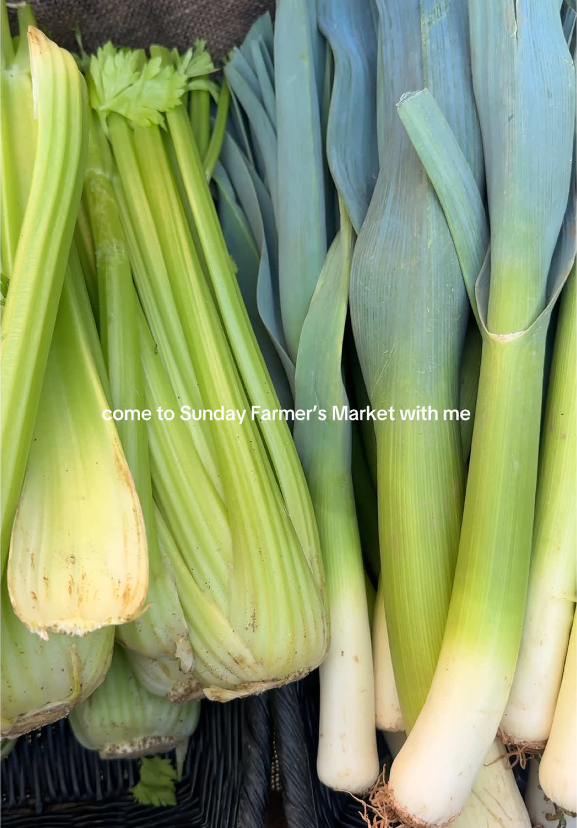 every sunday for the best fresh, organic produce #clearskin #motivation #cleandiet #healthydiet #farmersmarket #farmersmarkethaul #organicproduct #organicfood 