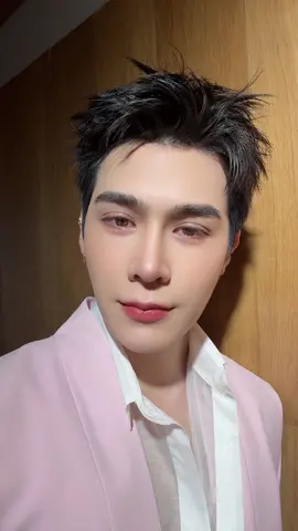 ดวงตาเป็นหน้าต่างของหัวใจ ❤️✨ #peatwasuthorn #captainpeat #babyfeat 