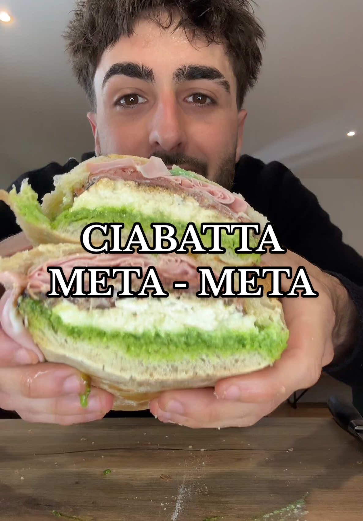 CIABATTA META-META | Pesto alla Genovese, Pomodoro Giallo & Pomodoro Rosso, Mozzarella di Buffala Campana, Prosciutto di Parma & Mortadella di Bologna 🥪🇮🇹 MAMMA MIA CHE BONTA 🤌🏽😮‍💨 #sandwich #ciabatta #panini #fyp #italianfood #mamma #travel #cheese #flag #ham #duo #both #2 #pain #bread #mozzarella #pesto #salsa #street #streetfood #rapide #direct #popular #viral_video #hair #hairstyle #cuisine #restaurant #fast #miam #gourmand #calabria #TikTokFashion #bella #foodporn #recette #idee #repas #andiamo #fratello #luca #sunday #weekend #italy #🇮🇹 #france #cooking #cook #faitmaison #yum #yummyfood #lovely #lover #tiktoker #mix #mixte1963 #couple #amour #share #partage #passion #loveyou #f 