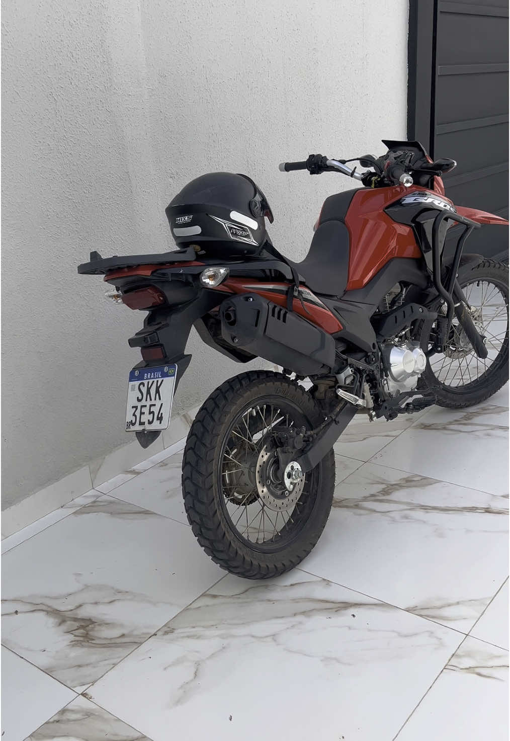 se inspira ai chefe🤪 #bros1602025vermelha #montadinha #honda #bros160 #moto #nxrbros160 #sonho #bros  