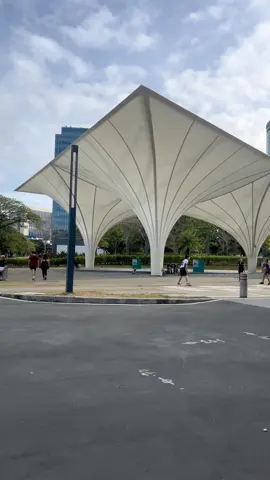 getting back into shape in central park, filinvest city #filinvestalabang #filinvestcity #centralpark 