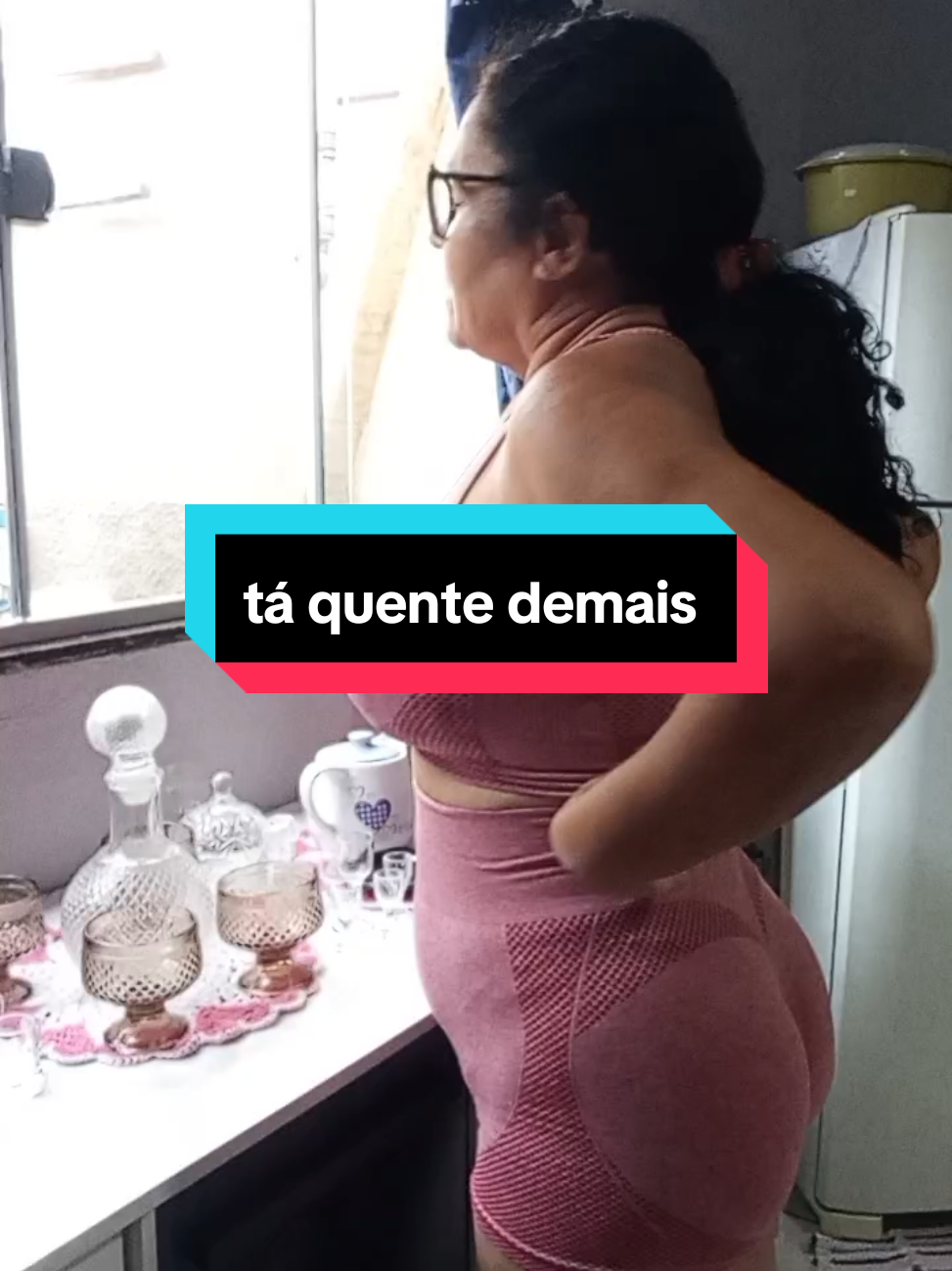 muito quente aqui hoje #crescernotictoc 