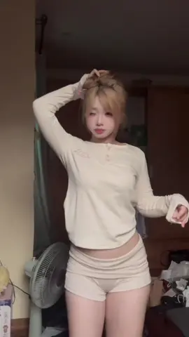 nó là cái cạp quần!!! (IG:too.polang.3) 