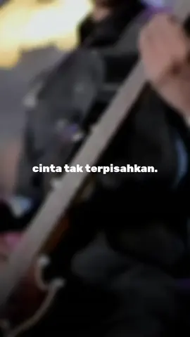 Duh, denok gandholane ati tegone nyulayani. ♪ CINTA TAK TERPISAHKAN @putrikristya_ @eripras3_ @putrikristya.music #cintatakterpisahkan #putrikristya #eripras #dangdut #musik #lagujawa #musikgram__ #koplo  #fyp #fypviral 