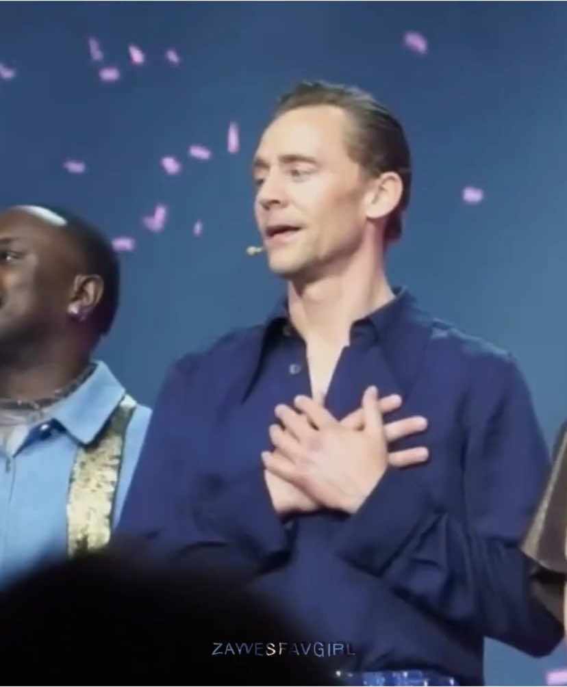 Literally sobbing because Zawe went and saw the last show of much ado about nothing and in this clip Tom kept looking back at her and he clearly was showing his love for her and it’s so sweet, I just know that Zawe was so so proud of him just like all of us because we all know over the past 2 months he has again and again put his all out on all of these shows and we are so grateful and so proud of him, he deserves all the best in the world <3  Credit to @love_hayleyatwell for the clip <3 #tomhiddleston #tomhiddlestonedit #zaweashton #zaweashtonedit #edits #edit #foryoupage #foryou #fyp #muchadoaboutnothing #zawesfavgirl #tomandzawesfav 