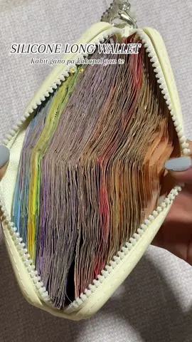 Kahit gano pa kakapal yan te 💵✨ #silicone #longwallet #wallet #money #coinpursewallet #trending #viral #fyp 