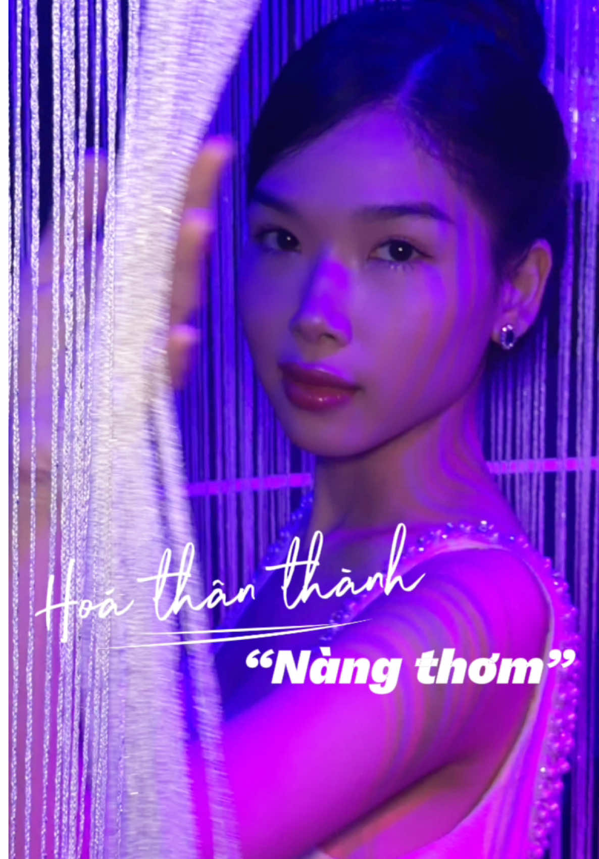 Cùng mình hoá thân thành “nàng thơm” trải nghiệm cảm giác tắm giữa Thiên Hà nhé #LUX #LuxMoodCollection #LuxGalaxy #HợpTácCùngUnilever 