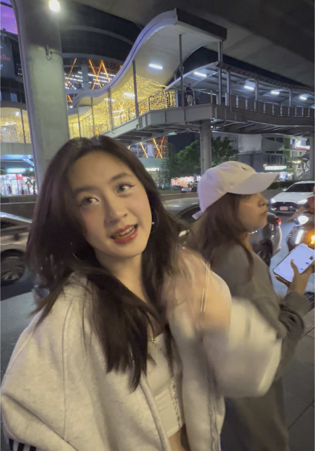 สมคำเลื่องลือร้านนี้มาก ยอมแล้ว กลับจุฬาบ้านเราดีกว่า 55555555555 #Ratchhour 