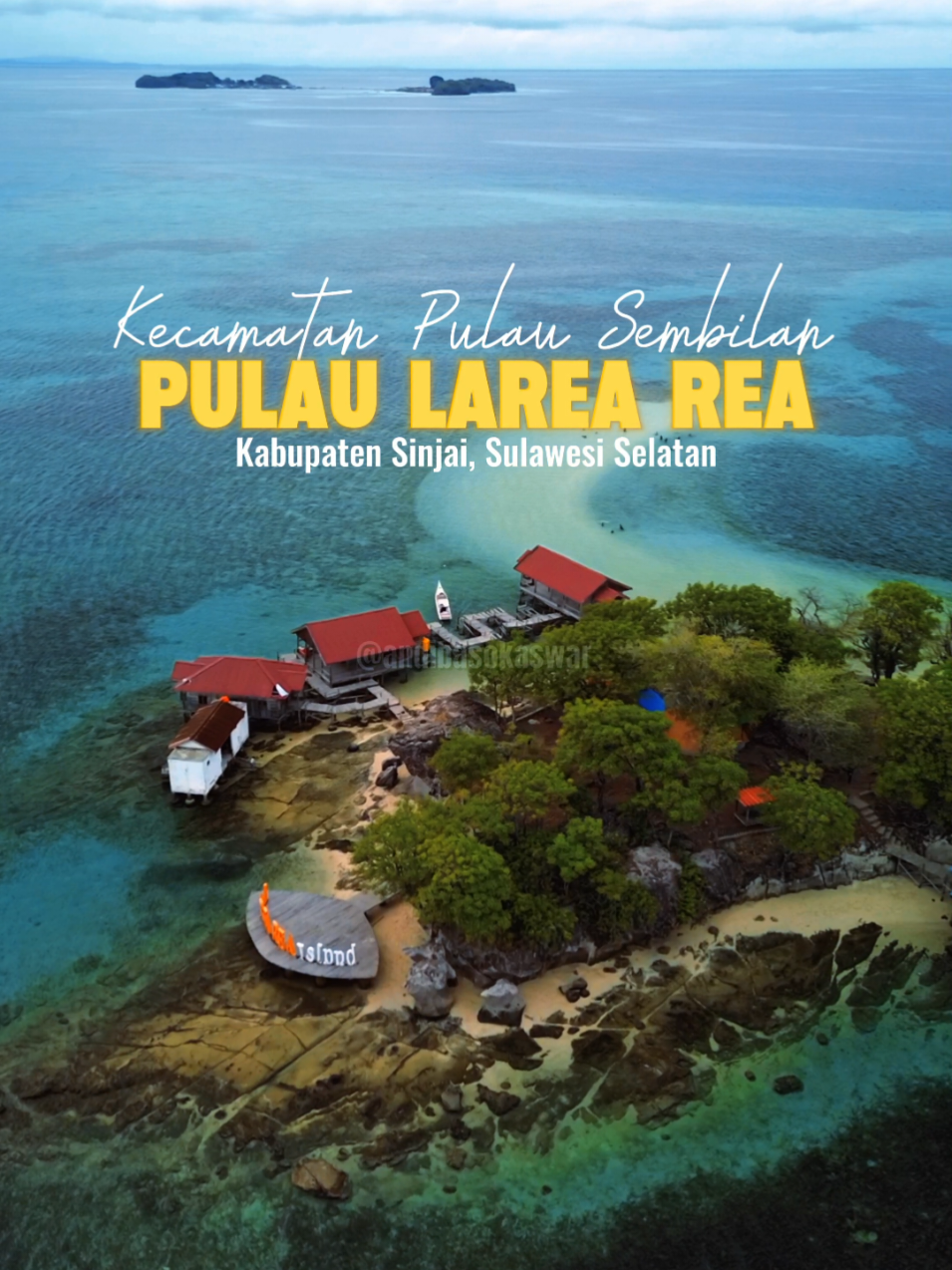 Bagian 1 | Pulau Wisata Larea Rea Sinjai Lahir dan besar di Sinjai, baru kali ini saya menginjakkan kaki di wilayah Kecamatan Pulau Sembilan, Pulau Larea Rea. Ternyata ada pulau seindah ini di Kabupaten Sinjai. Bahkan banyak pengunjung yang datang dari luar kota, Bone misalnya.  Catatan penting untuk pengunjung: JANGAN BUANG SAMPAH SEMBARANGAN #sinjai #lareareasinjai #wisata #pulaulareareasinjai #pulau #pantai #lareareaisland #pulausembilan #sulawesiselatan 