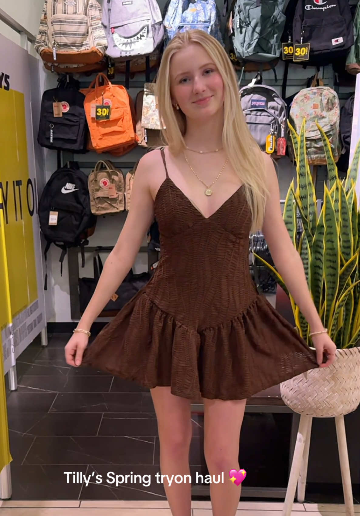 🌸💛 so many cute dresses #tillys  #dresses #springoutfit #summeroutfits #shopping #tryonhaul @Tillys #outfitideas 