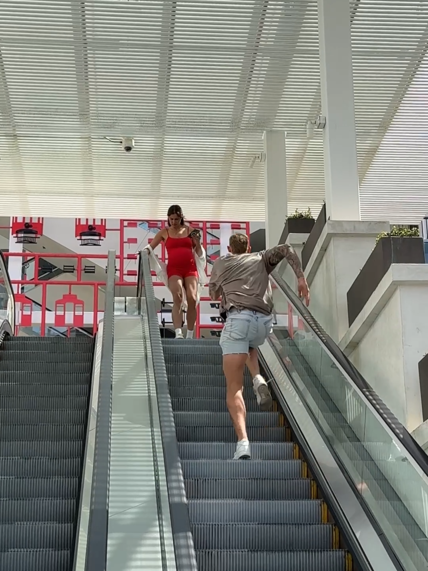 Luckily HE was paying attention 🤯 #viral #kindness #pregnant #mother #lesson #alert