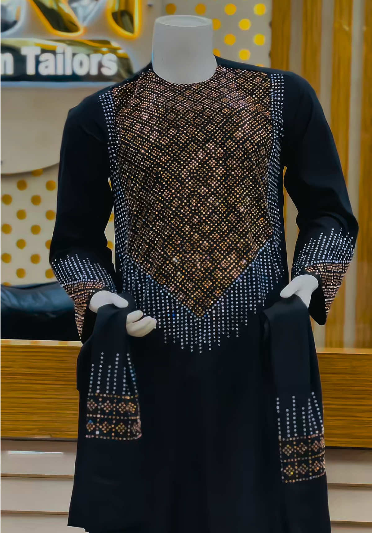 کابل افغانستان احمدشاه بابا مینه ارزان قیمت محبس څلور لاری احمدزی مارکیت دوهم منزل زم زم خیاطی او رخت پلورنځی #fashiontiktok #menfashion #stylish #design #designer #1mviews #پشتون_تاجیک_هزاره_ازبک_زنده_باد🇦🇫 #zamzamtailors #CapCut #luxury 