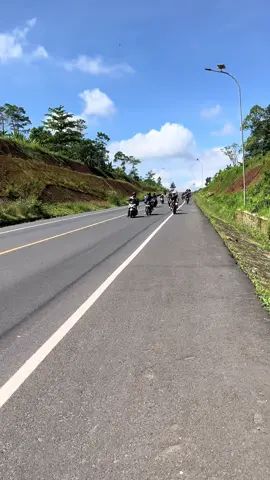 Halal bi halal Paguyuban satria Ciayumajakuning  Sampai jumpa kembali di event selanjutnya 🥳 #fypシ゚viral #satriafuindonesia #ssfcindonesia #ssfchits #satriafuroadrace #satria150fi_độ_kiểng #satriafu #fufigenk #satriafumodifikasi #silumantobrut #fypシ #suzukiindonesia #satriamahathir #suzukisatriafu150 #satriaf150 #tobrutgank #ssfc #paguyubansatriaciayumajakuning #halalbihalal 