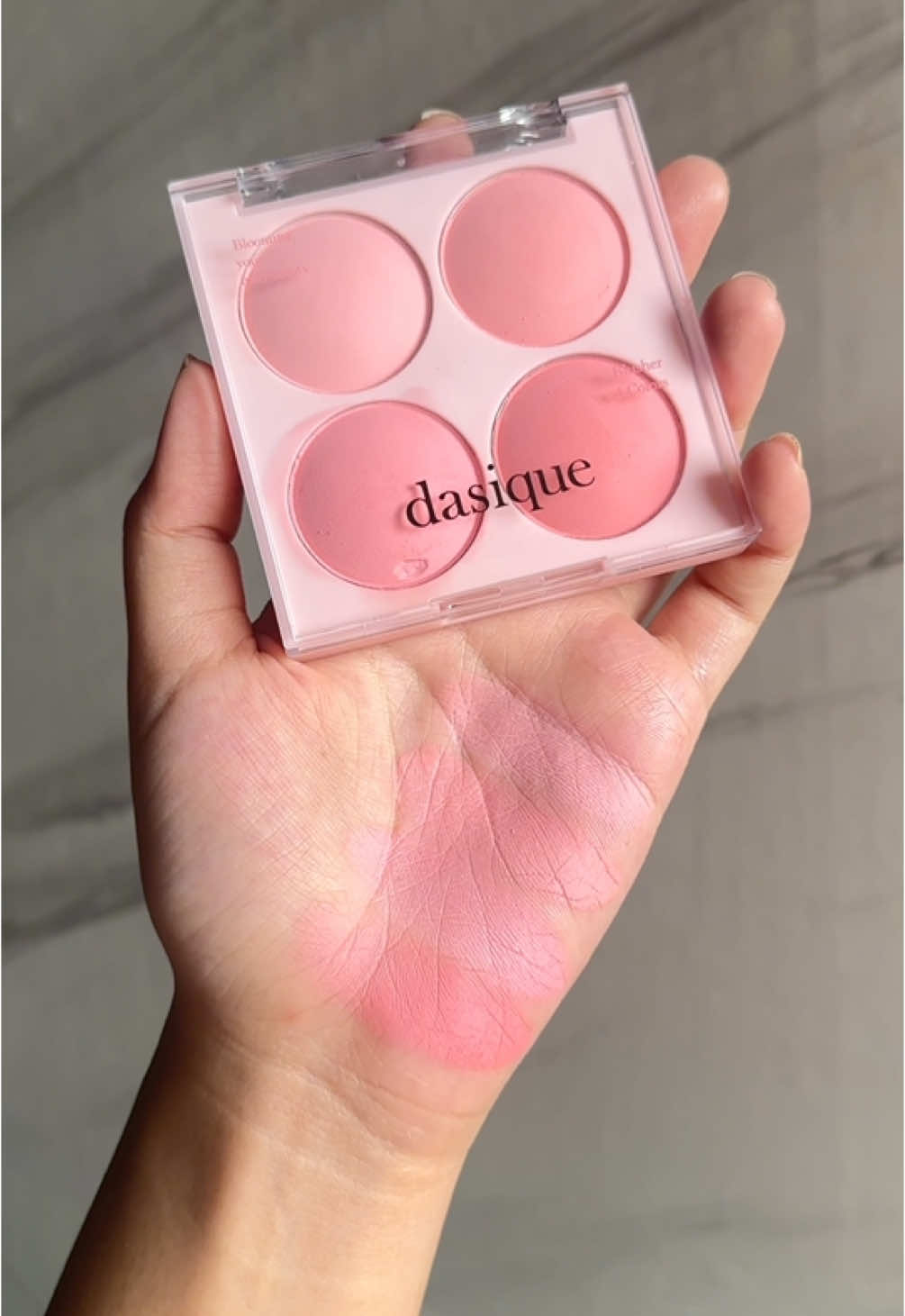 บลัชออน Dasique 4 หลุม สวยหวานมากกก💖 นัวละมุน ไม่เคยผิดหวัง เบอร์ 07 นะค่าา warm โทนควรมี  #รีวิวบิวตี้ #dasique #บลัชdasique #บลัชออน 