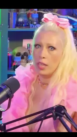 É A ESSÊNCIA #reptiliana #pleadianos #arquiturianos  #teoriadaconspiração #Meme