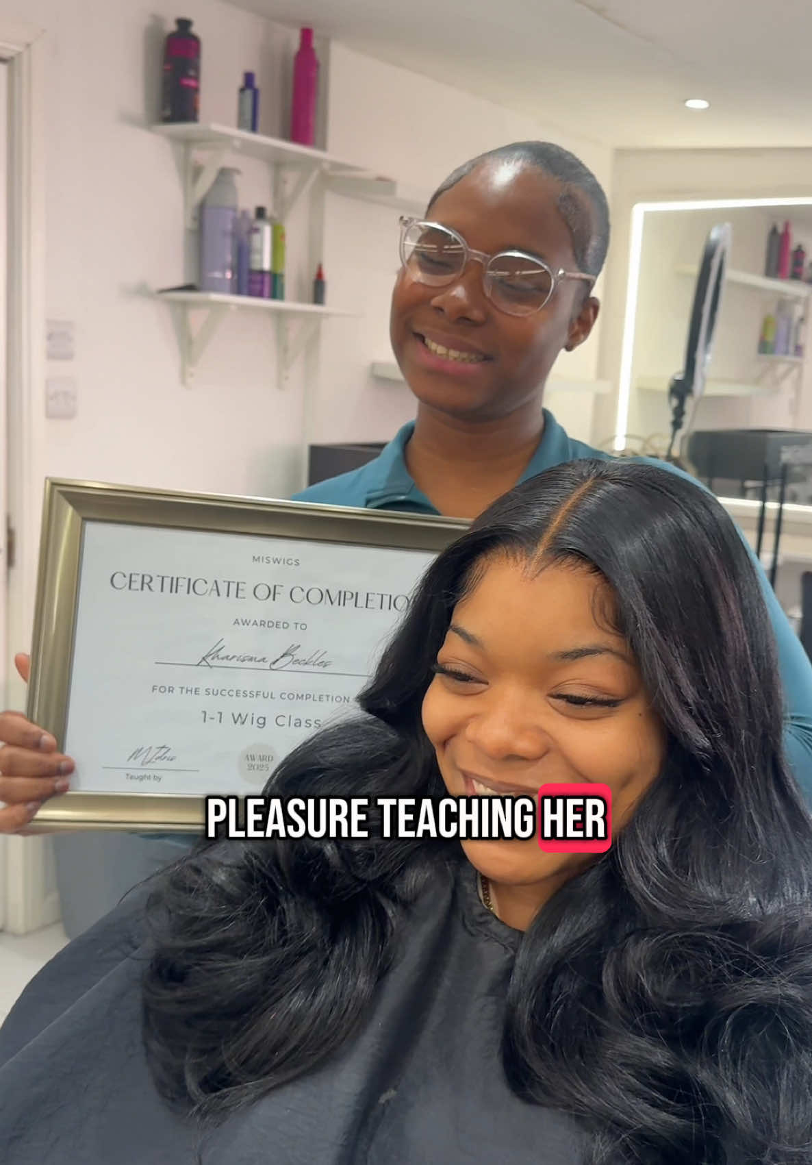 An insight into my 1-1 intensive wig class with the talented @TheHairLabByK’Risma🪄🎀💇🏾‍♀️ ❤️ #fyp #1on1training #wigtutorial #ukhairstylist #SmallBusiness 