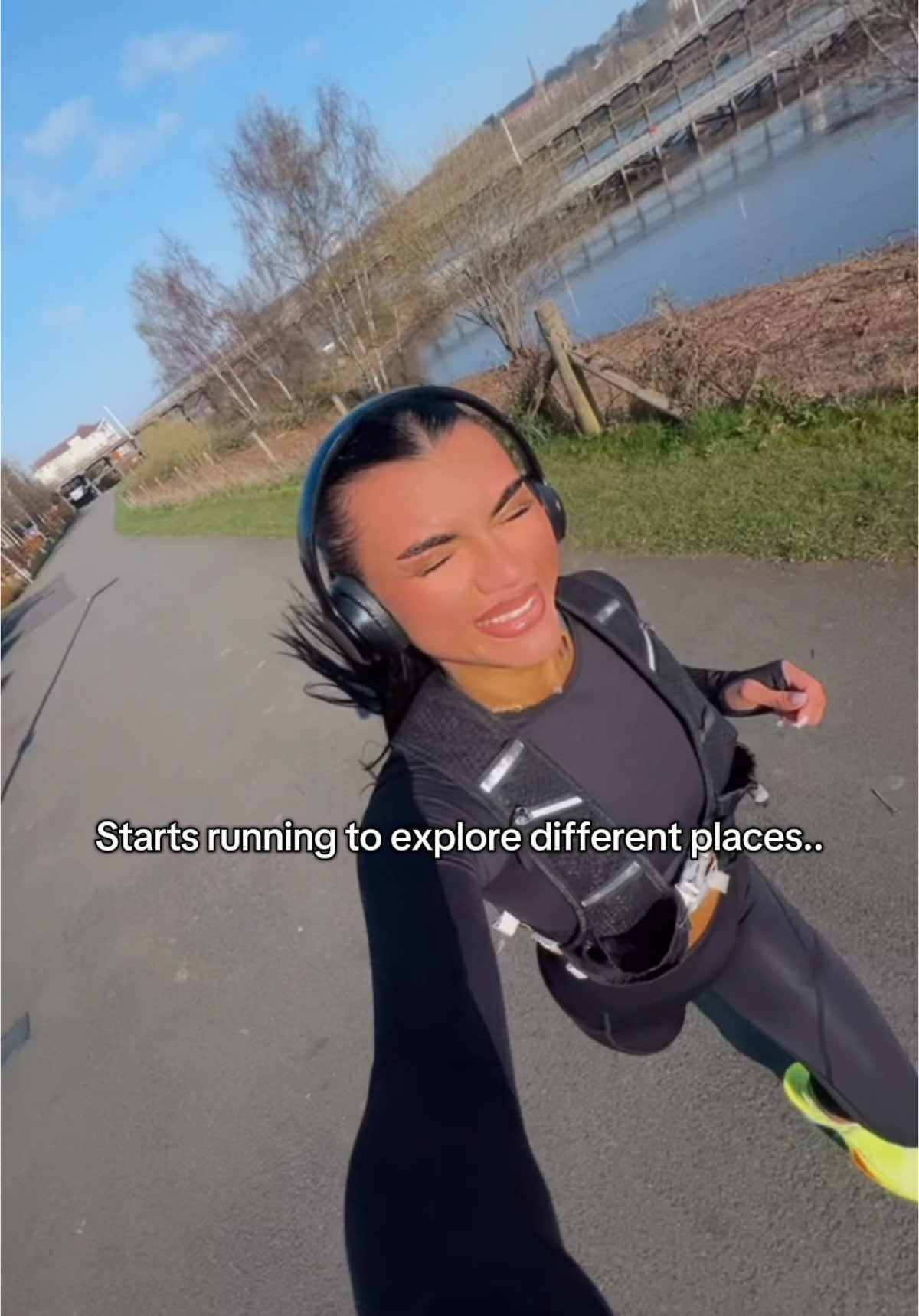 If you know you knowwwww I honestly can’t spell for shit🤣🙃 #Running #runtok #marathon #sydney #centenialpark 