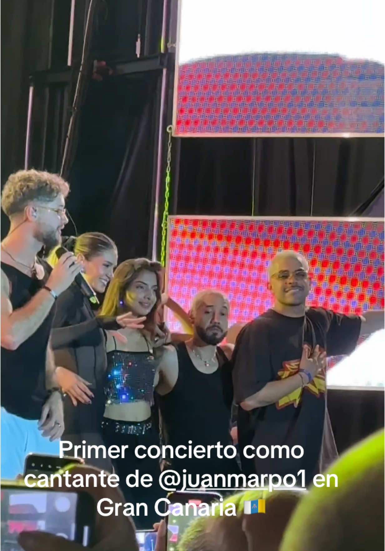 ✨Primer concierto como cantante  @JUANMA en Mogán  Gran Canaria 🇮🇨😍#juanmanuelrestrepo #grancanaria #lareinadelflow #mogan 