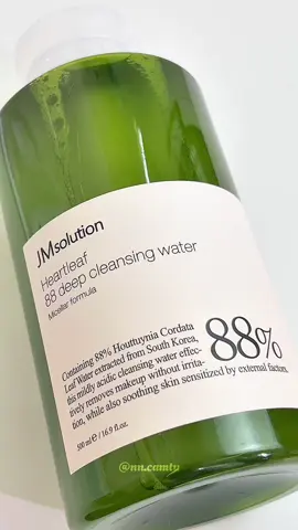 Nước tẩy trang dành cho da nhạy cảm 🍃 #kbeauty #kbeautyskincare #skincare #jmsolution #nuoctaytrang #cleasingwater #reviewlamdep #xuhuong #fyp #foryou 