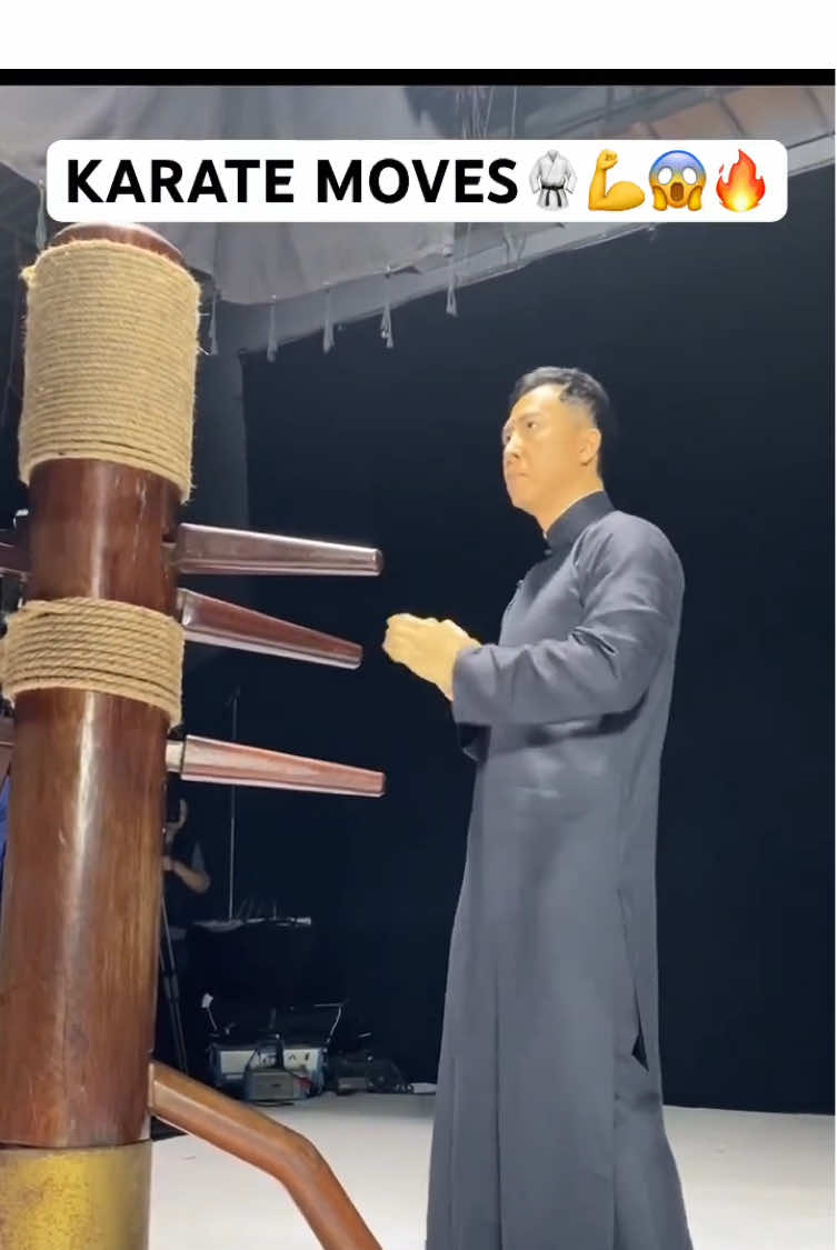 Mastering the Wooden Dummy with Wing Chun Precision! 🥋🔥✨ #wingchun #martialarts #karate #kungfu